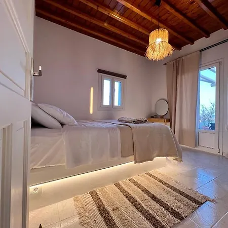 Lux Mykonos House Agios Stefanos (Mykonos)