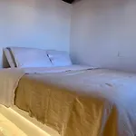Lux Mykonos House Agios Stefanos (Mykonos)